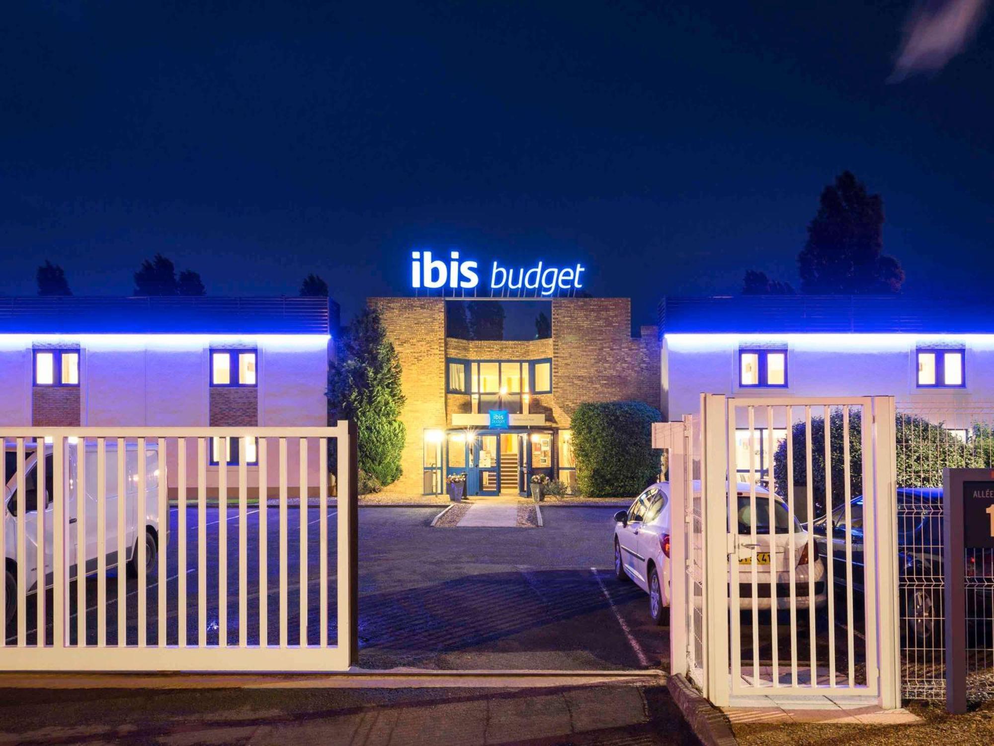 Ibis Budget Chatellerault Nord Bagian luar foto