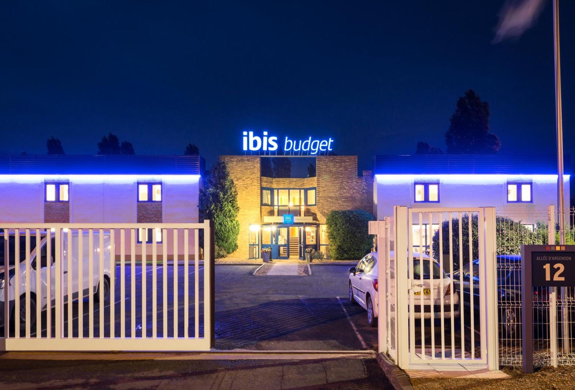 Ibis Budget Chatellerault Nord Bagian luar foto