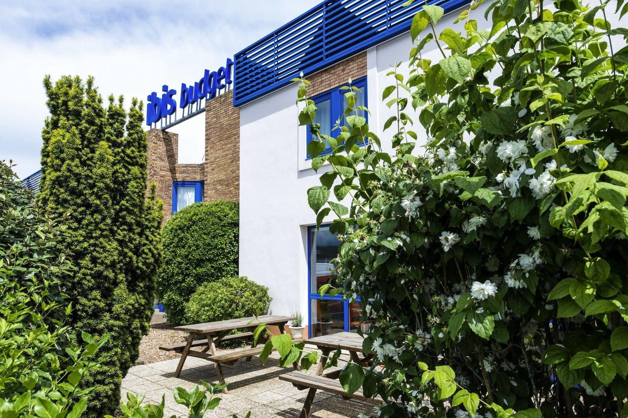 Ibis Budget Chatellerault Nord Bagian luar foto